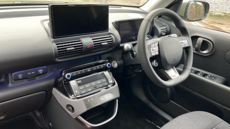 Hyundai INSTER 85kW 02 49kWh 5dr Auto Electric Hatchback